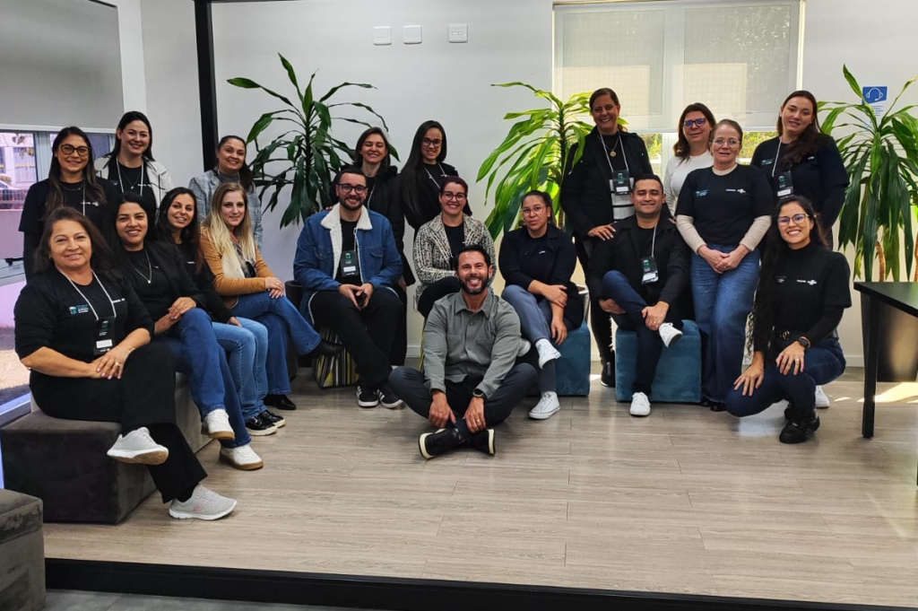 Diretora executiva da ACEDV/CDL participa de formação em Pato Branco