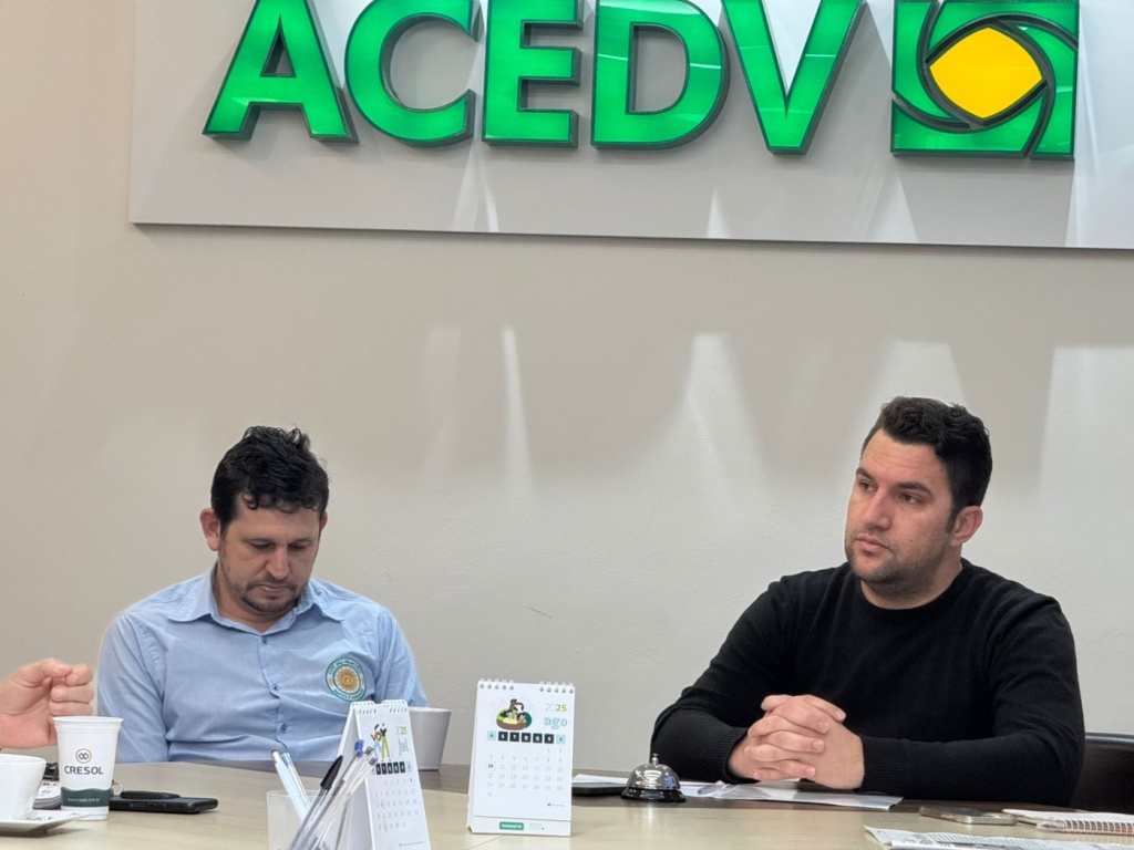 Diretores da ACEDV/CDL convidados para o lançamento da Expovizinhos