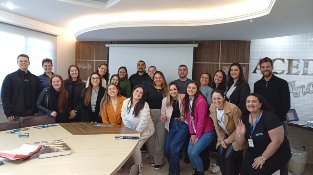 Marcy Hauschidt falou sobre ‘Marketing que Conecta’ no Café & Negócio$