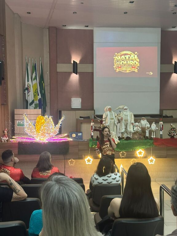 ACEDV/CDL lançou a campanha Natal de Ouro